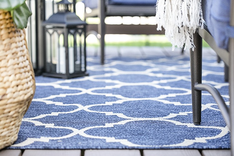 Blue outdoor rug