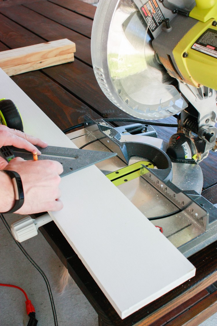 Building a faux coffered ceiling