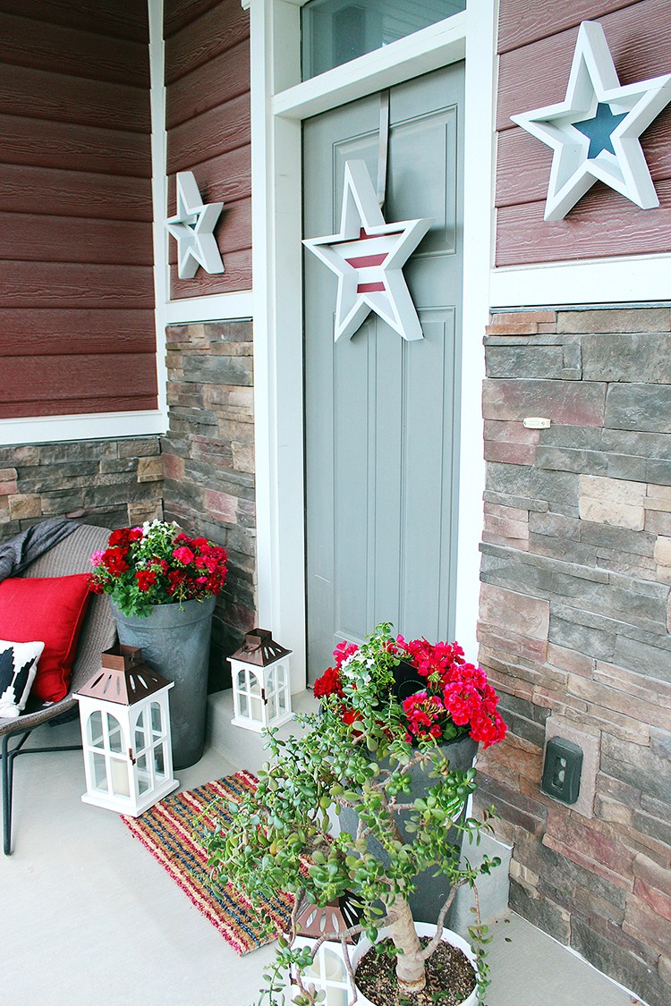 Wooden Star Decoration for the Fourth of July