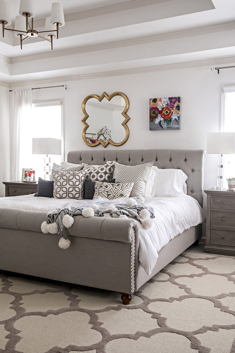 How to Style Your Bed Like a Pro