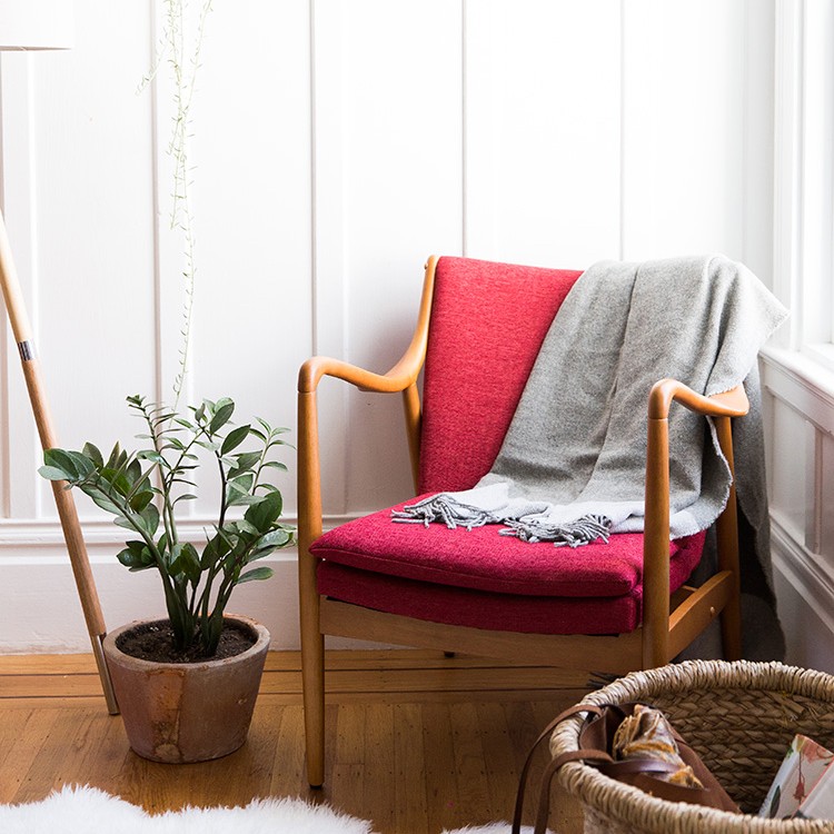 Three Ways to Style a Bedroom Nook