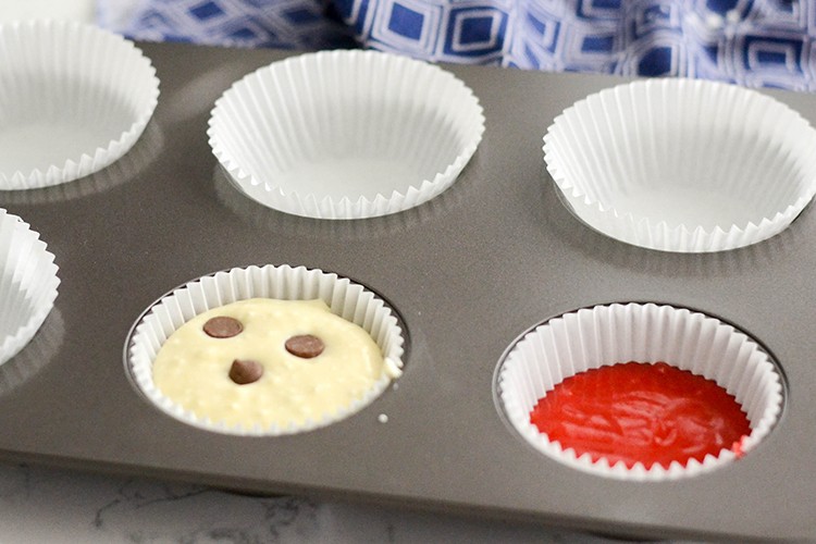 Red Velvet Chocolate Chip Cheesecake Cupcake Recipe