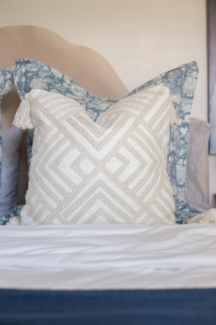 Prepping Your Guest Room for the Holidays